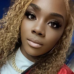 Meet your Posher, Deborah-alexis